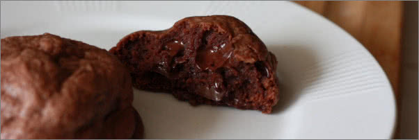 Levain Bakery Dark Chocolate Chocolate Chip Cookies